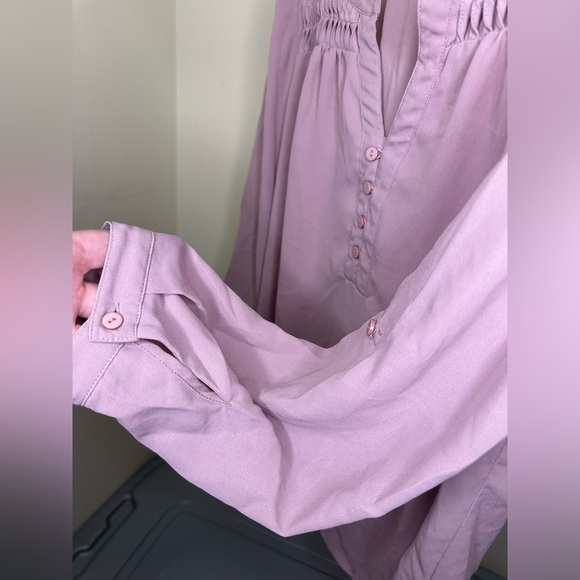 Women's size M mauve blouse - Picture 5 of 6